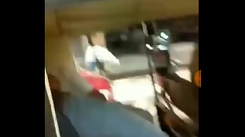 Bercinta Liar Lebah India Di Atas Jok Bajaj