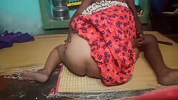 Bibi India Yang Seksi Menggoda Dan Menggila Dengan Pacar Tirinya