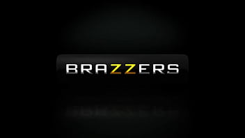 Brazzers: Aduhai Panasnya Adegan Ranjang Yang Bikin Napsu Meledak