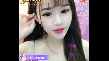 Gadis Asia Manis Banget Lagi Live Di Uplive, Bikin Panas Dan Pengen Liat Lebih Dalam