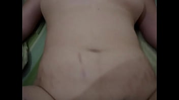 Istri Tionghoa Dikentut Pelan-pelan