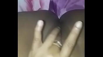 Perempuan Muslim Indonesia Yang Haus Akan Kontol