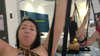Menggila Di Kamar Murahan Dengan Ibu Tiri Cina Baruku
