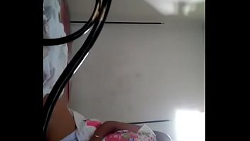 Desi Yang Menggoda Dan Penuh Nafsu