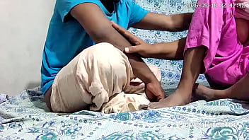 Gadis India Berpayudara Besar Dan Adik Iparnya Beraksi Ranjang Bagian 3