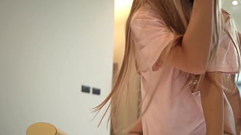 Khawatir Ibu Saat Anak Perempuannya Menginap Bersama Teman, Apa Yang Bisa Terjadi Di Malam Gelap Itu?