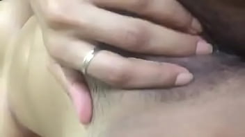 Aksi Rahasia Desi Yang Menggoda