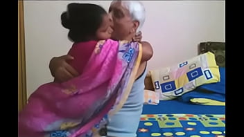 Bocah Pekerja Rumah Tangga Desi Ngentot Cepat Dengan Kakek Tua