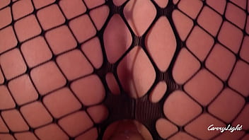 Adik Tiri Mengintip Kakak Tiri Lagi Sange Lalu Bantuin Dia Crot Dengan Terapi Keluarga Panas Pakai Stocking Ikan Pasangan Amatir Bawa Lampu