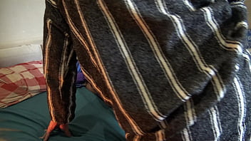 Istri Muslimah Turki Yang Patuh Digencet Habis-habisan Oleh Suaminya