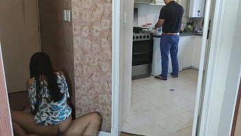 Istri Nakal Yang Suka Dientot Adik Ipar Di Dapur Saat Suami Lagi Masak