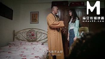 Biksu Shaolin Tiongkok Gunakan Kontolnya Untuk Melayani Perempuan Pemuja