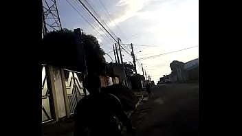 Lidi Yang Bergoyang Menggoda