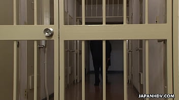 Pemeriksaan Dubur Narapidana Perempuan Asia Yang Panas