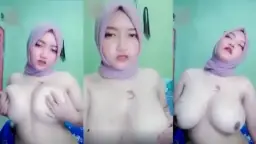 Hijabers Tiktok Pamer Payudara Besar Menggoda