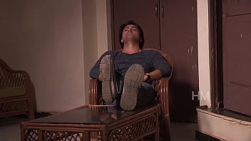 Istri Desi Terekam Kamera Saat Beraksi Mesra