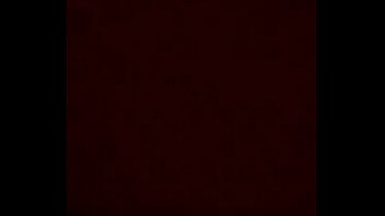 Burung Beo Asia Yang Menggoda