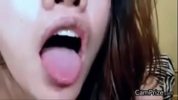 Gadis Asia Yang Menggoda Dan Tak Bisa Menolak Kenikmatan