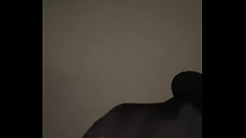 Pelacur Muslimah Berjilbab Memukul Pantat Arabnya Yang Gendut Dan Mengerang Sambil Menggoyangkan Bokong Kotornya Sendirian