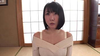 Indahnya Payudara Montok Milf Jepang Yang Menggoda