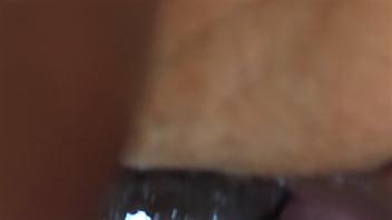 Agen Properti Nakal: Cewek Berhijab Montok Dan Berpayudara Besar Dalam Gaun Mini Tanpa Celana, Memamerkan Pantat Besar Dan Memeknya Yang Terbuka Lebar Dengan Risiko Tinggi