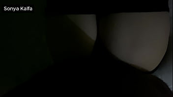 Ibu Tiri Yang Tersesat Digoyang Diam-diam Di Tengah Pesta