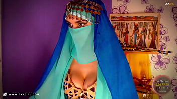 Gadis Muslim Berhijab Siap Menggoda Di Webcam, Saksikan Aksi Panasnya Sekarang Juga!