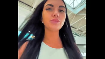 Orang Rusia Berpesta Poran