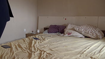 Istri Turki Yang Suaminya Tukang Lihat, Biarkan Pengusaha Inggris Sodomi Lubang Pantatnya