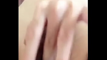 Gadis Seksi Dari Desa Yang Menggoda