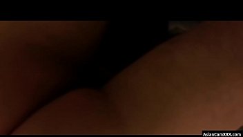 Gadis Tiongkok Bergairah Dalam Orgy Liar