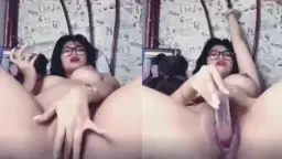 Gadis Manis Menggapai Kenikmatan Dengan Posisi Menggoda Part 3