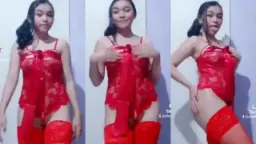 Laras Bali, Adegan Panas Dan Mesra Yang Bikin Napsu Terbakar