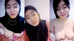 Nona Berhijab Yang Nakal Meremas Payudara Besarnya
