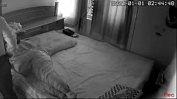 Kakek Budha Ngentot Istri Dengan Gaya Desi Yang Menggoda