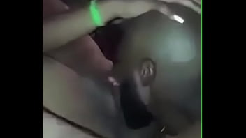 Istri Tionghoa Di Kepulauan Solomon Digauli Pria Lokal