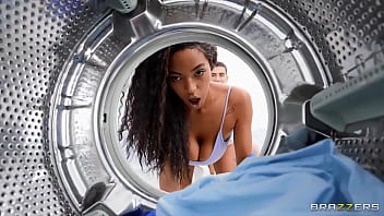 Teman Sekamar Dengan Bonus Jatah Ngentot 2 / Brazzers / Unduh Lengkap Di Https://zzfull.com/bene