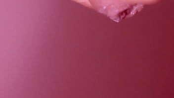 Istri Jepang Mengeluarkan Cairan Di Mulut