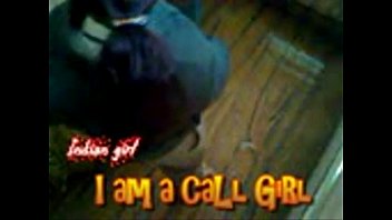 Gadis Desi Mengencingi