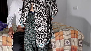 Guru Hungaria Panas Diindia Digoda Murid Dengan Kontol Besar