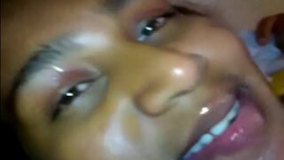 Wanita India Meneguk Sperma Pria Lain Dalam Video Porno India