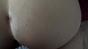 Pengalaman Pertama Menggoyang Pantat Besar Milf Arab