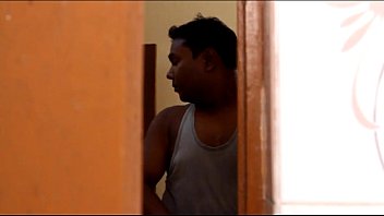 Birahi Membara Di Kamar Mandi: Adegan Panas Bhabhi India Yang Bikin Penasaran