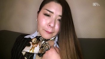 Pekerja Keras Di Pedesaan: Kisah Panas Ibu Pramugari Yang Tak Terungkap