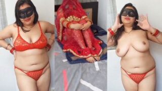 Bhabhi Genit Telanjang Bulat Di Depan Adik Ipar, Membuka Sari Dengan Gerakan Menggoda