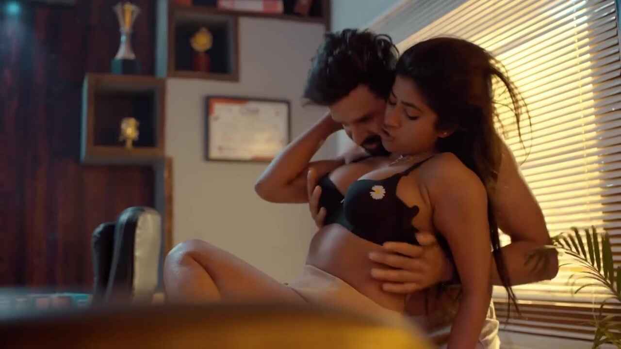 Gairah Malam Di Samjhota 2024: Episode 1 – Ledakan Nafsu