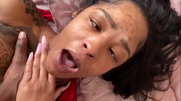 Selamat Tahun Baru Dengan Ibu Tiri Baru Yang Menggoda!