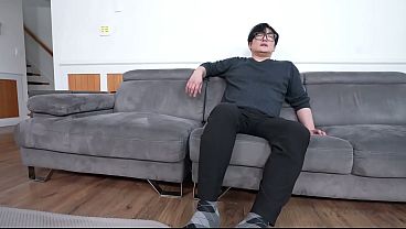 Kisah Mesum Pembantu Seksi Berpayudara Besar Yang Tak Tahan Rindu