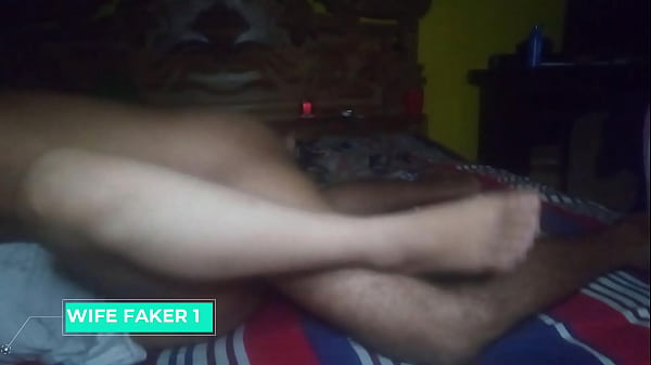 Gadis-gadis Desi Yang Menggairahkan