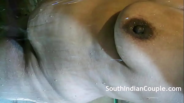 भाभी की गर्म गांड देवर ने चोदकर कर दी रात यादगार